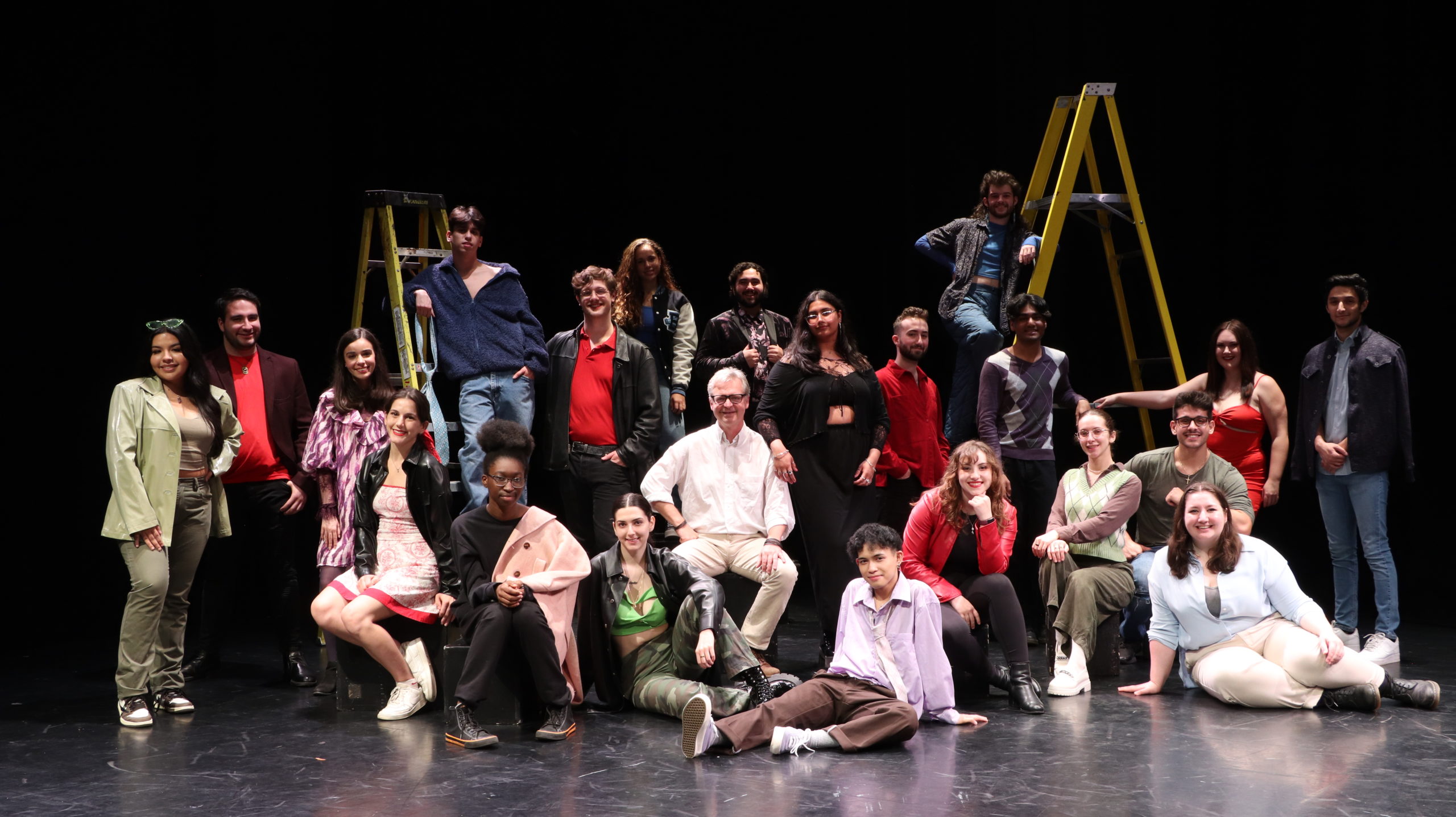 Photo of everyone in York University's fourth-year Devised Theatre class